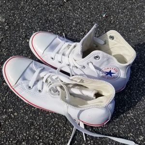 Chuck Taylor Unisex White Leather High Top Sneaker